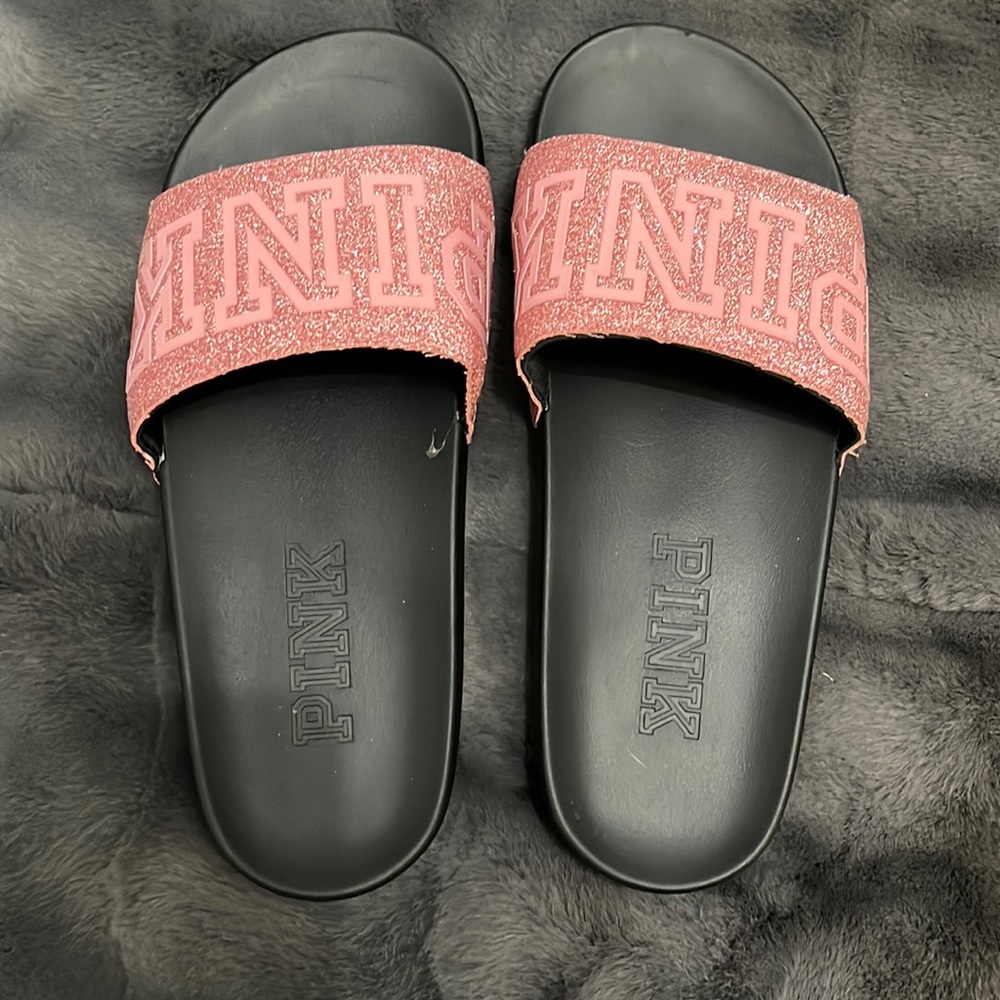 Size 8 PINK slides